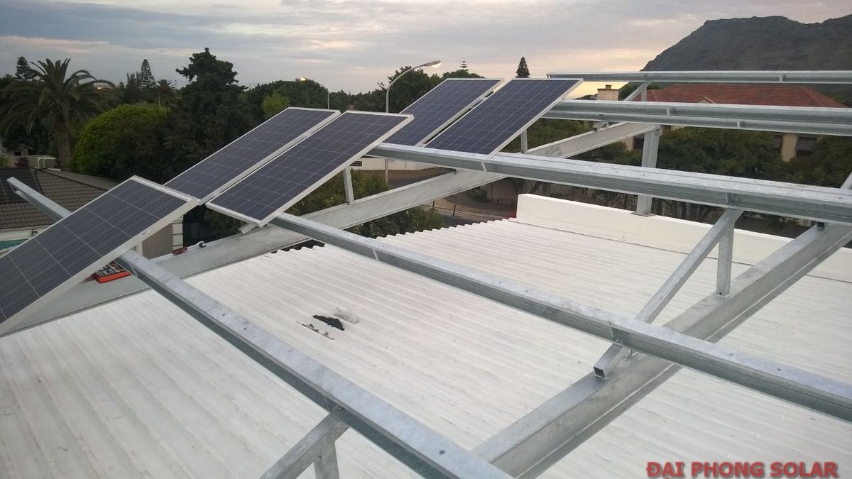 Chọn Kích Thước Tấm Pin Năng Lượng Mặt Trời Phù Hợp Giải Pháp Cho Không Gian Lắp Đặt 4