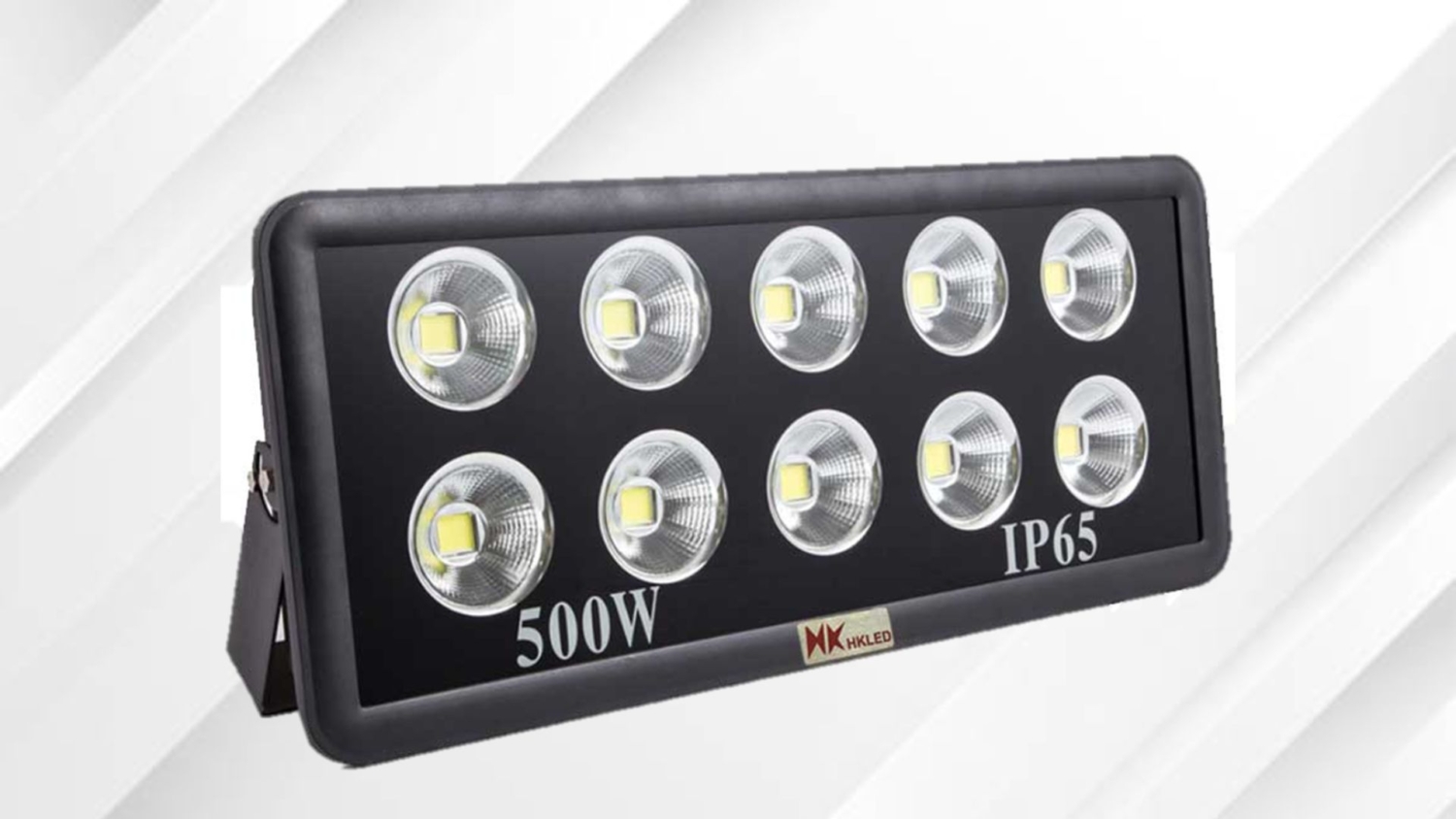 Đèn Điện Năng Lượng Mặt Trời Sân Bóng Đá