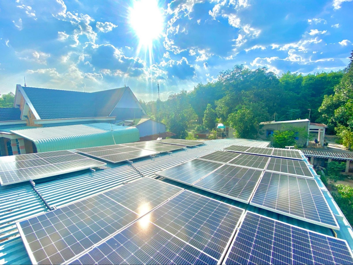 Lắp Điện Mặt Trời Hộ Gia Đình Quận 3