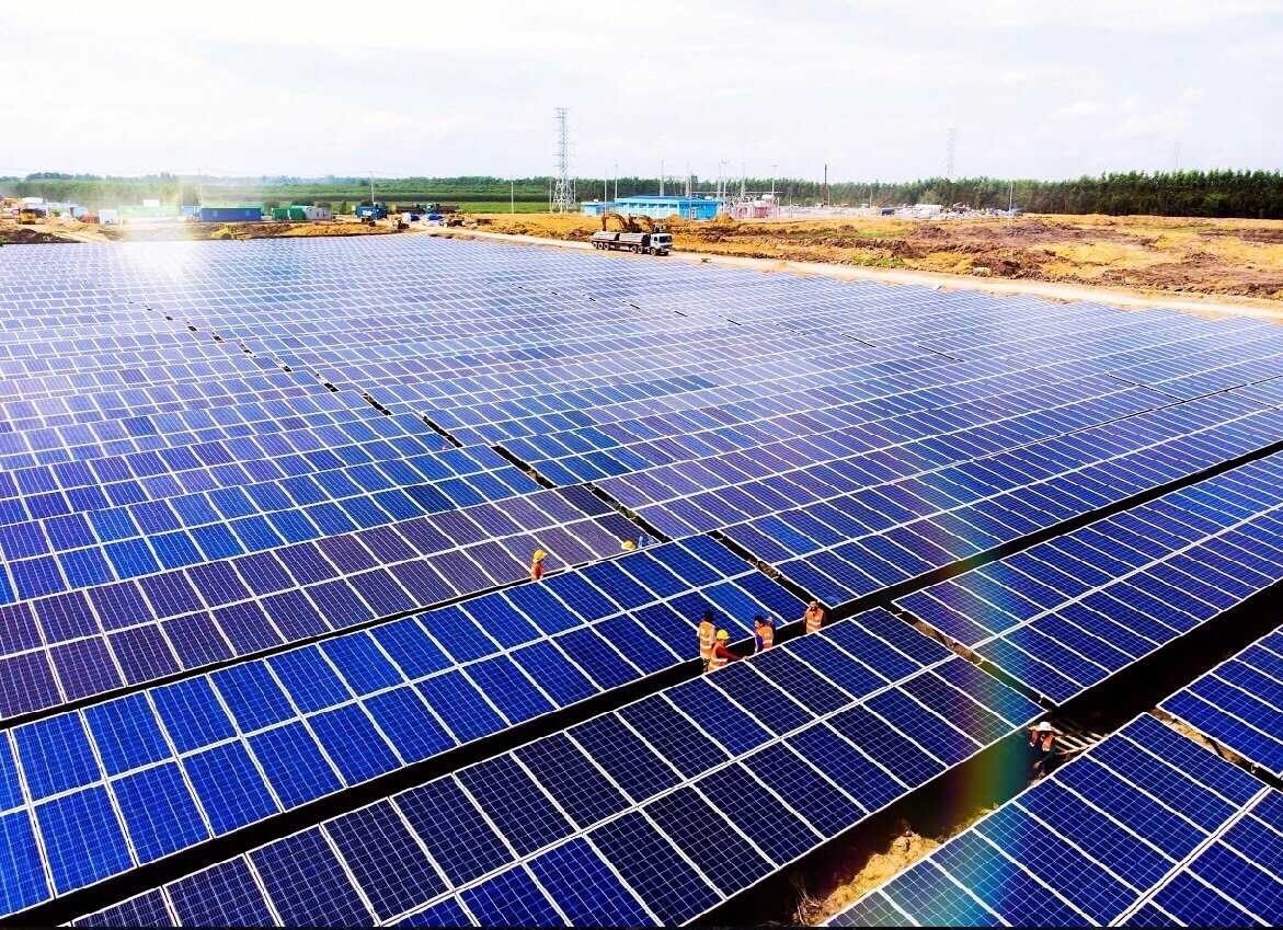 Top 3 Nhà Máy Điện Mặt Trời Lớn Nhất Việt Nam